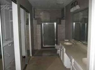 9227 Beringwood Dr, Houston, TX 77083
