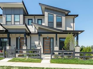 19681 76th Ave, Langley, BC V2Y3V2