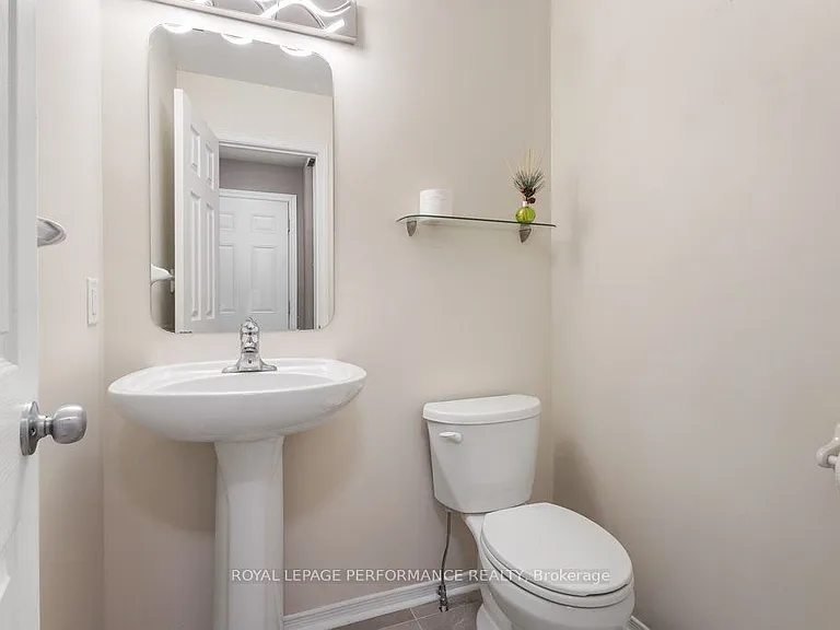 34 Moe Robillard St — Photo 26