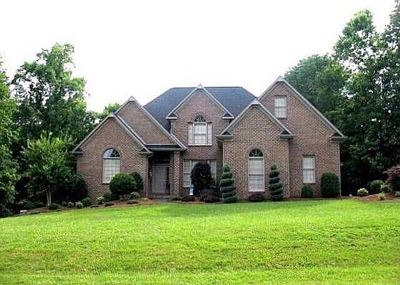 1st image of 100 Poplar Falls Dr