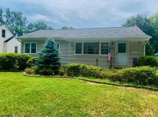 277-79 Arnold Ave, North Plainfield, NJ 07063
