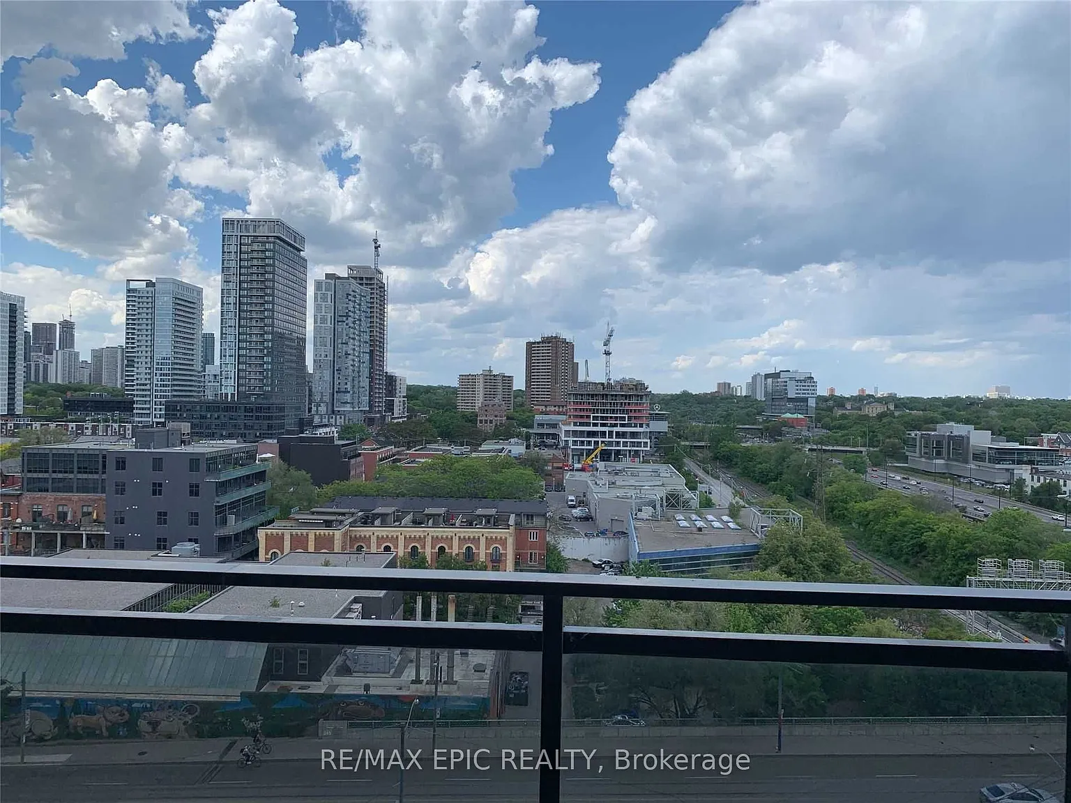 1 bed, $2,100 — Photo 4