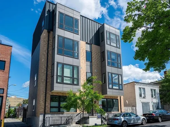705 Irving St NW Unit 201, Washington, DC 20010