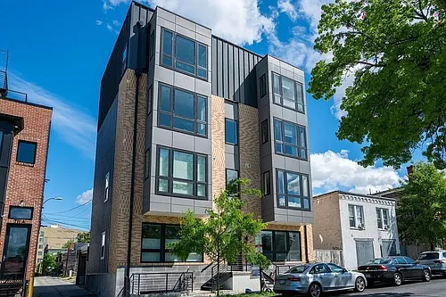 705 Irving St NW #201 Photo 1