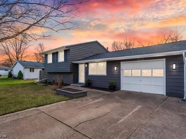 3924 N Leavitt Rd, Lorain, OH 44053