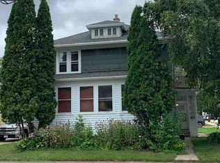 1201 Rugby St, Oshkosh, WI 54902