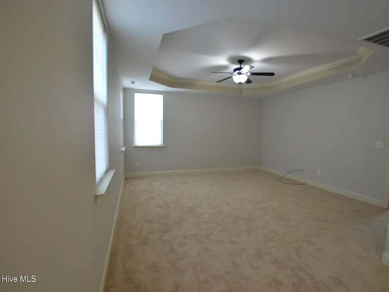 309 Belvedere Dr — Photo 14