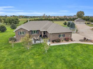1175 W 105th Street Pl, Kearney, NE 68845