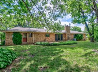 6121 King Dr, Bartlesville, OK 74006