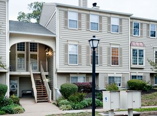 11196 Rienzi Pl APT 102, Manassas, VA 20109