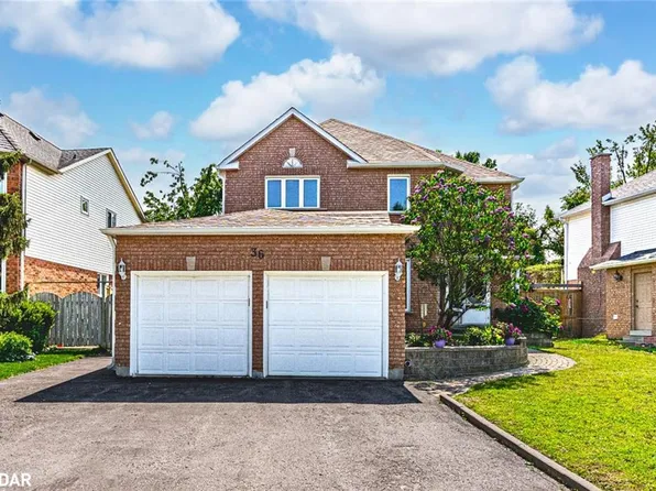 36 Ford St, Barrie, ON L4N 7J4