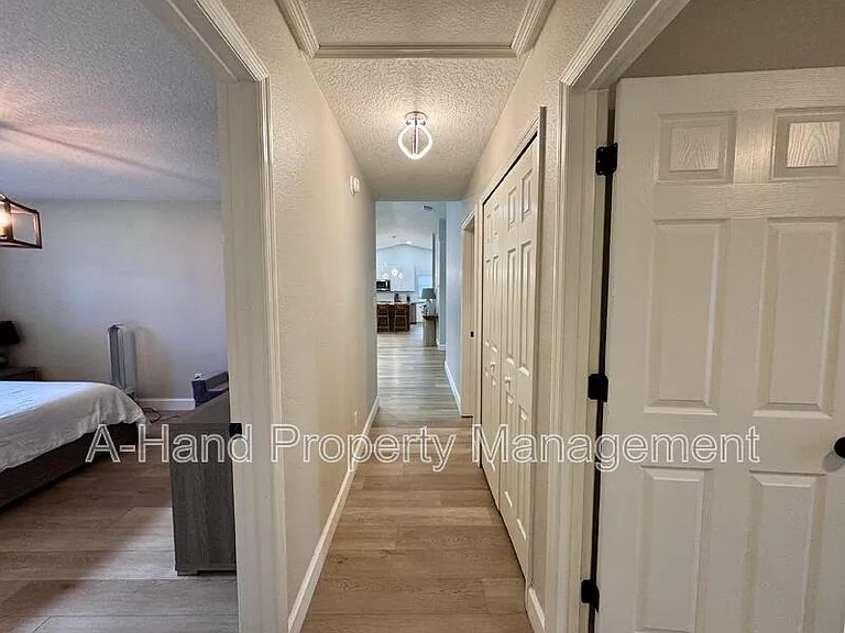 15912 Indian Wells Ct — Photo 13