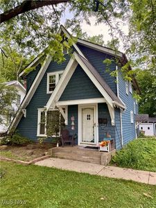 1734 19th St, Cuyahoga Falls, OH, 44223