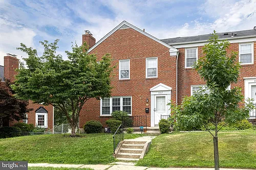 1517 Dellsway Rd Photo 1