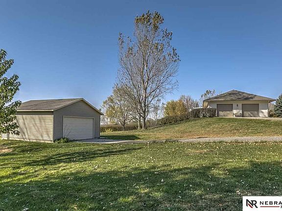 5th image of 13602 S 226th Ave