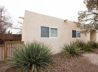 521 Madison Pl SE, Albuquerque, NM 87108