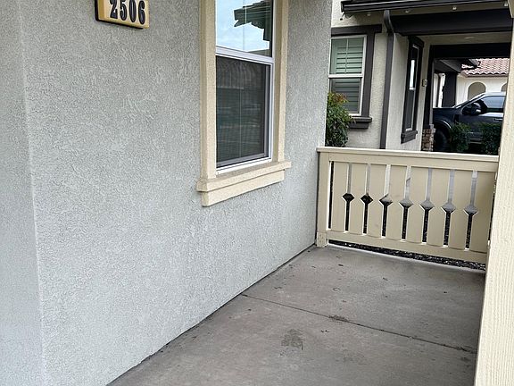 4th image of 2506 Chardonnay Ln