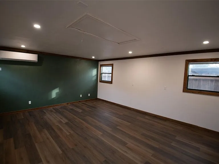 1217 Danville Dr — Photo 25