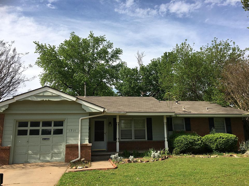 1st image of 1711 Avondale Dr