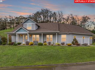 1926 NW Warewood Terrace Ct, Roseburg, OR 97471