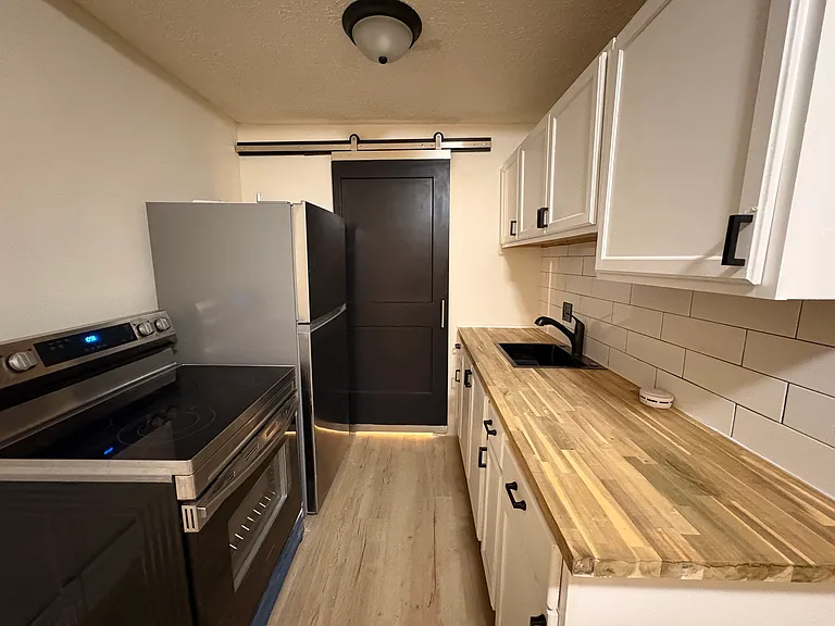 1814 North Ave #3 — Photo 4