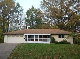 4305 Carr Pl, Lorain, OH 44053