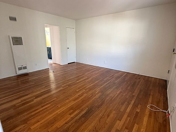 3rd image of 1559 Brockton Ave #7