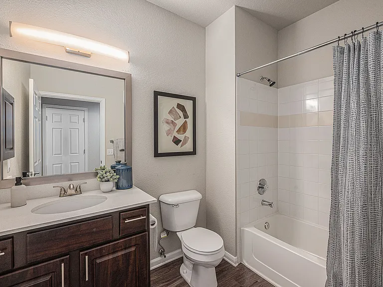 Creekside at Highlands Ranch — Photo 7