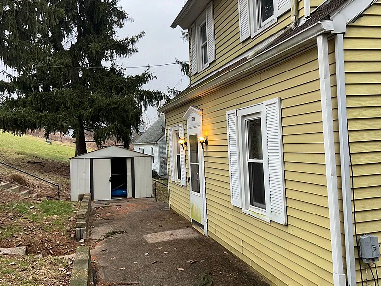 235 Incline Ave — Photo 4
