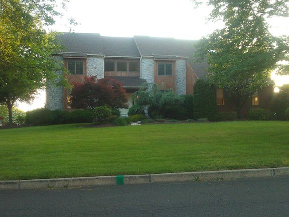 2nd image of 24 Silo Hill Dr