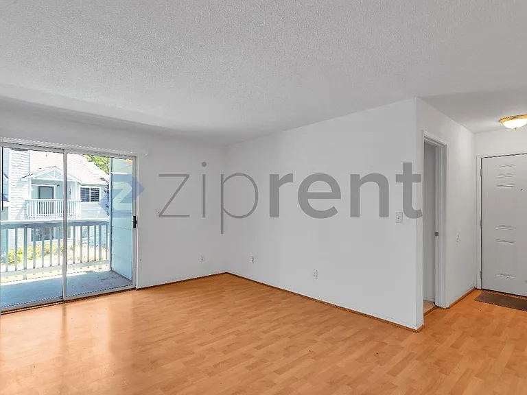 535 Lighthouse Dr #1 — Photo 9
