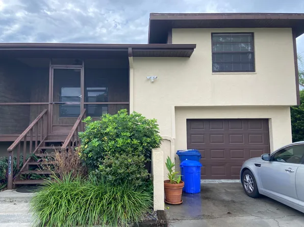 Highland Road Duplexes