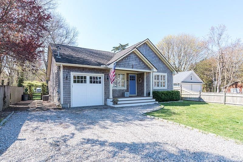 43 Hull St, Jamestown, RI 02835 Zillow