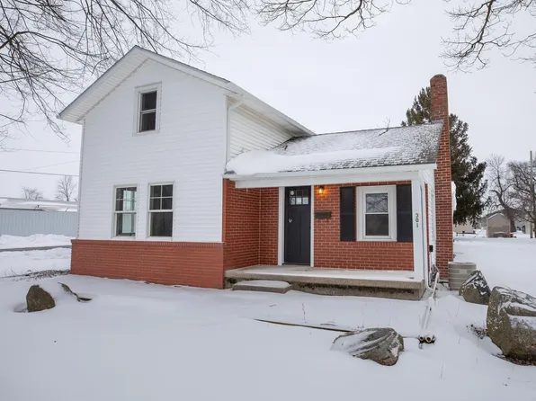 301 S Washington St, Bourbon, IN 46504