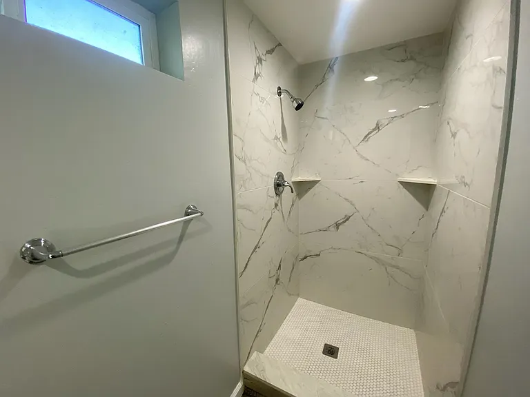 303 El Tejon Ave #A — Photo 11