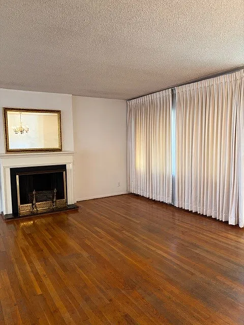 3 bed, 1691 sqft, $3,400 — Photo 3