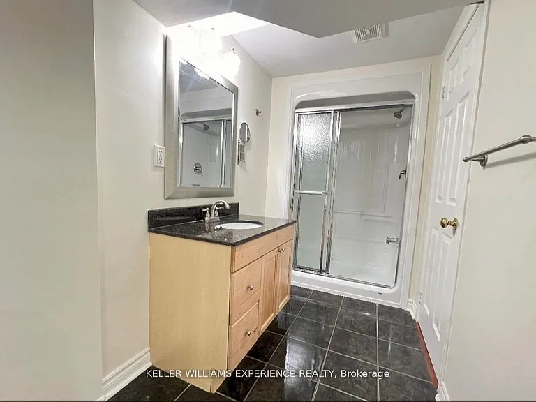 44 Alpine Cres #BASEMENT — Photo 9