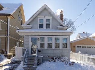 10 Lowell Rd, Winthrop, MA 02152