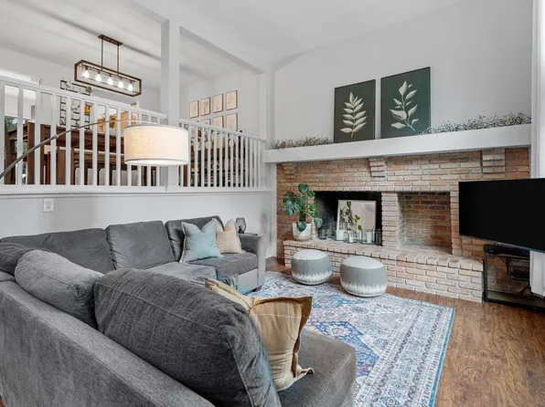 2012 Louisiana Ave S, Saint Louis Park, MN 55426