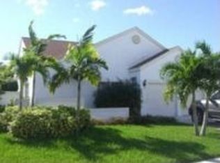 8546 Floralwood Dr, Boca Raton, FL 33433