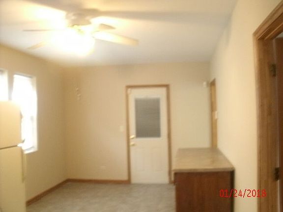 5th image of 7418 S Oakley Ave