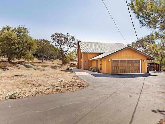 2nd image of 30553 Horseshoe Dr
