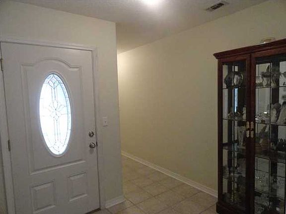 3rd image of 427 Belle Chasse Way