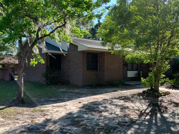 7909 Angel Ct, North Charleston, SC 29420