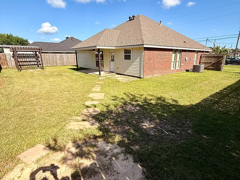 5370 Westchase Loop — Photo 11
