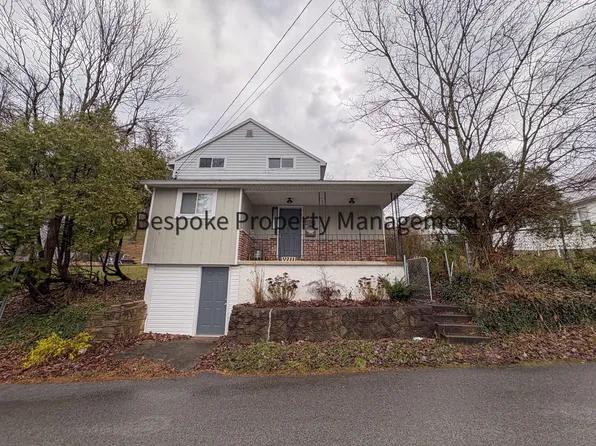 1205 Lowell St, Fairmont, WV 26554