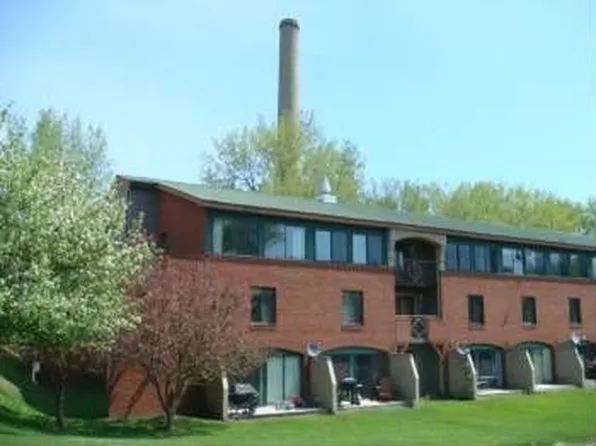 100-8 W Canal St, Winooski, VT 05404