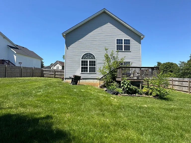 7901 Bridlewood Pl — Photo 9