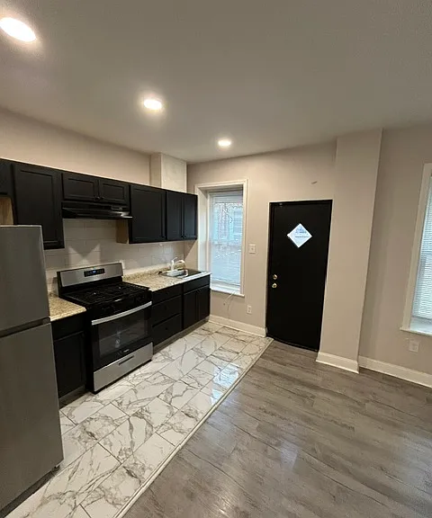 5717 Haverford Ave — Photo 2