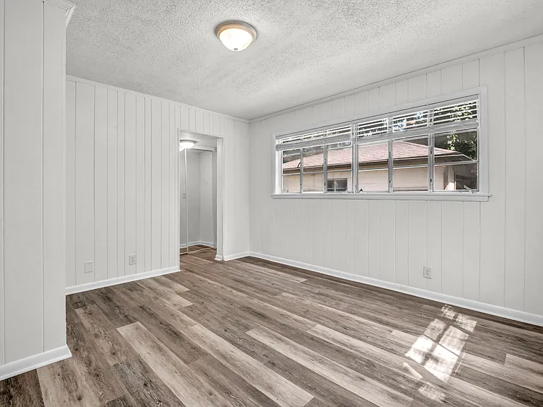 1787 Tanglewood Dr — Photo 26